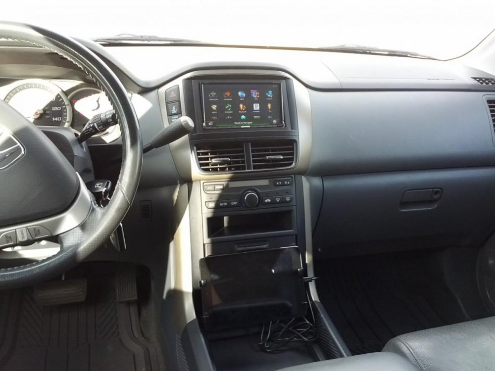 Honda Pilot 2007 EXL w Kenwood Headunit - After.jpg
