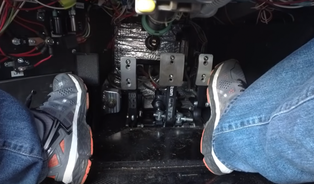 Cams Foot Box Heat Wave Pro.PNG