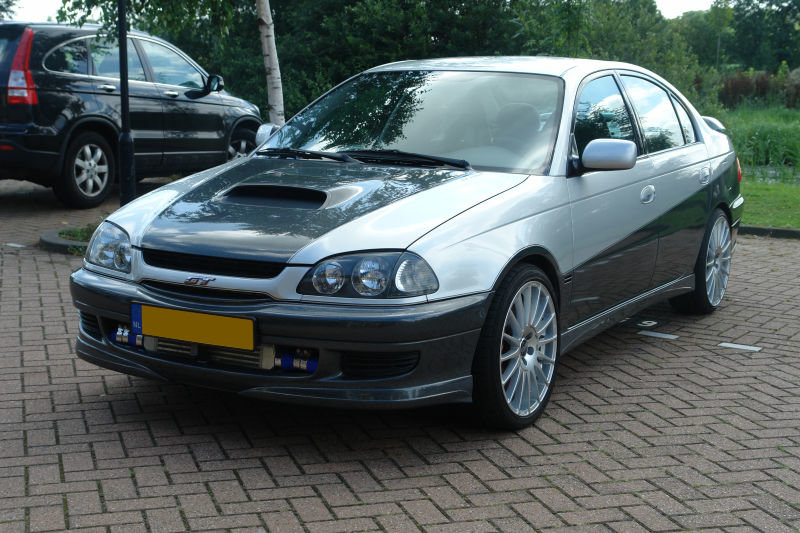 avensis.jpg.20ef0364df9d2a9cbf0e3c14b48c9b1b.jpg