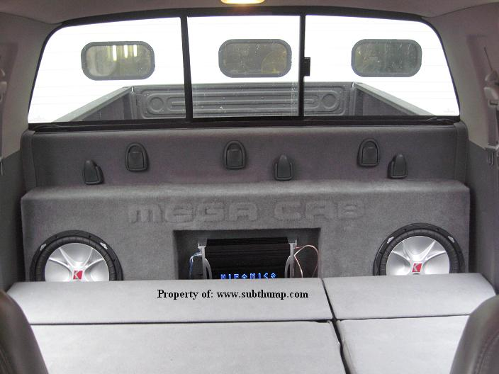 782717086_subthumpboxstockphoto1.png.cac0c39fbd3f9594e1c4714d8dc6c26a.png