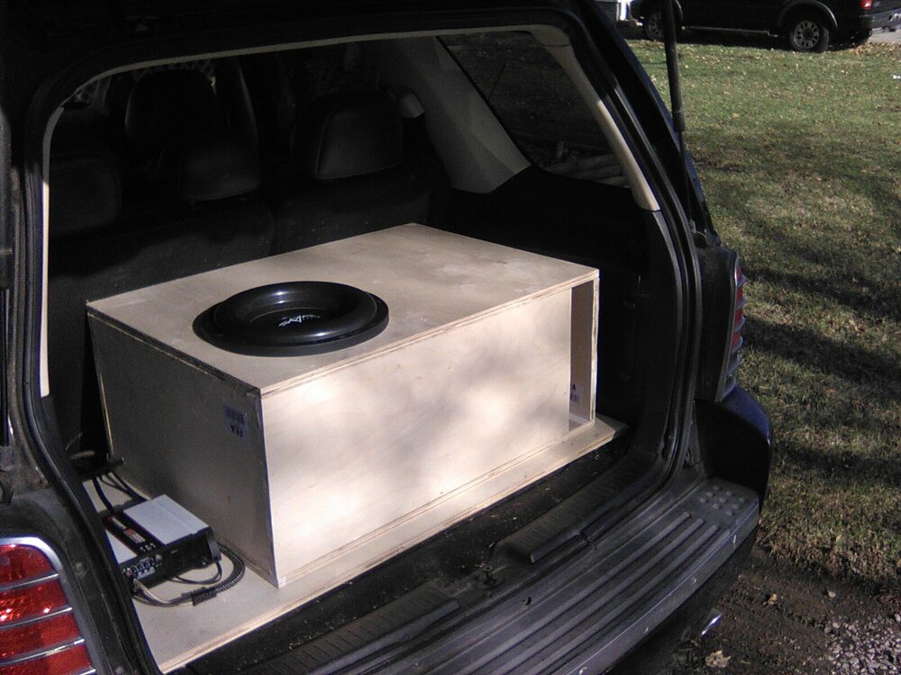 Port placement, subwoofer placement? Need Help! Subwoofers / Enclosures Steve Meade Designs